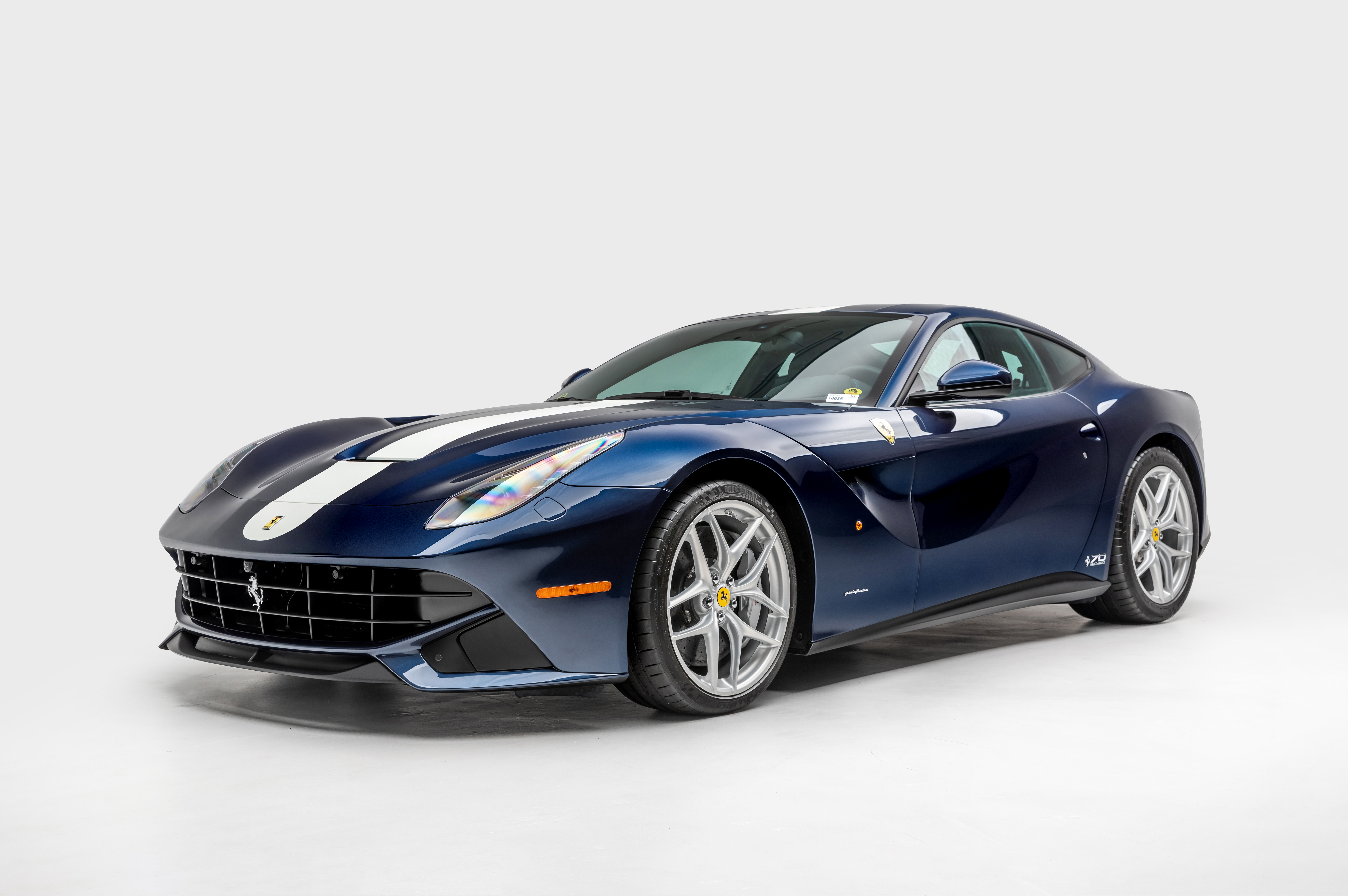 その他 V8 FERRARI [Blu-ray] 2zzhgl6 Amazon.co.jp | Ferrari [Blu-Ray] DVD・ブルーレイ